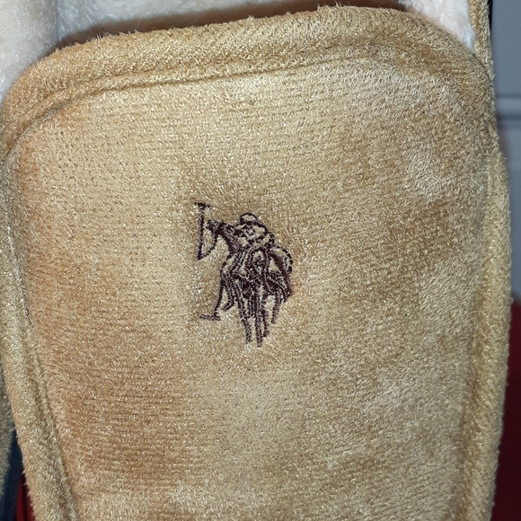 U.S. POLO ASSN men's slippers - Picture 2 of 10